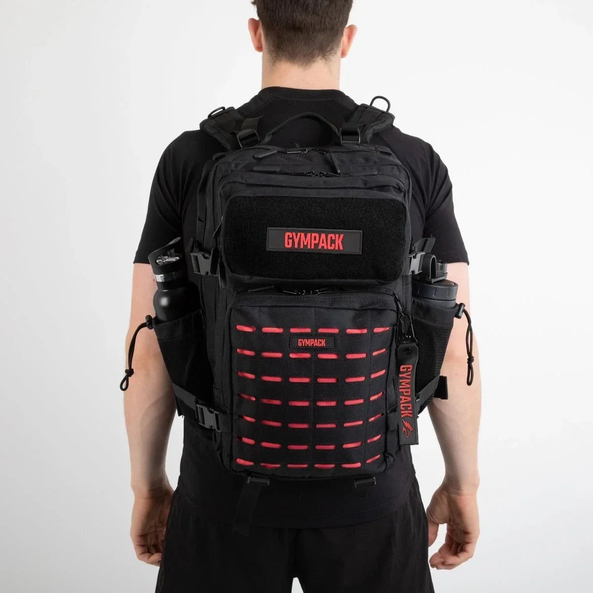 Gympack Pro 50L Preta e Vermelha