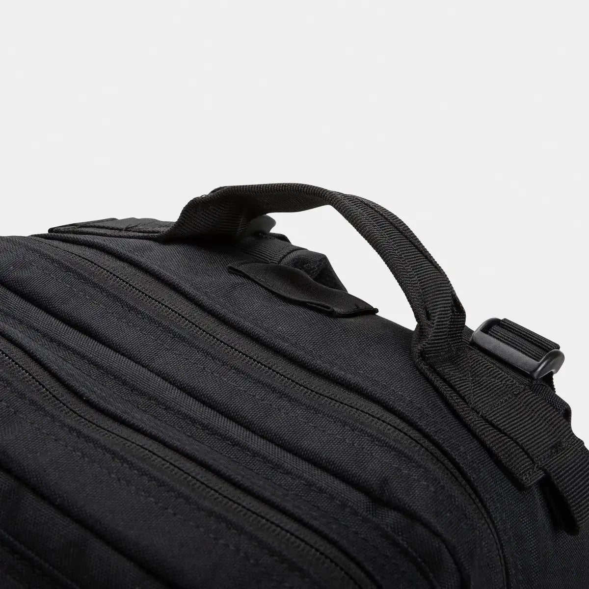 Gympack Pro 25L Preta e Rosa