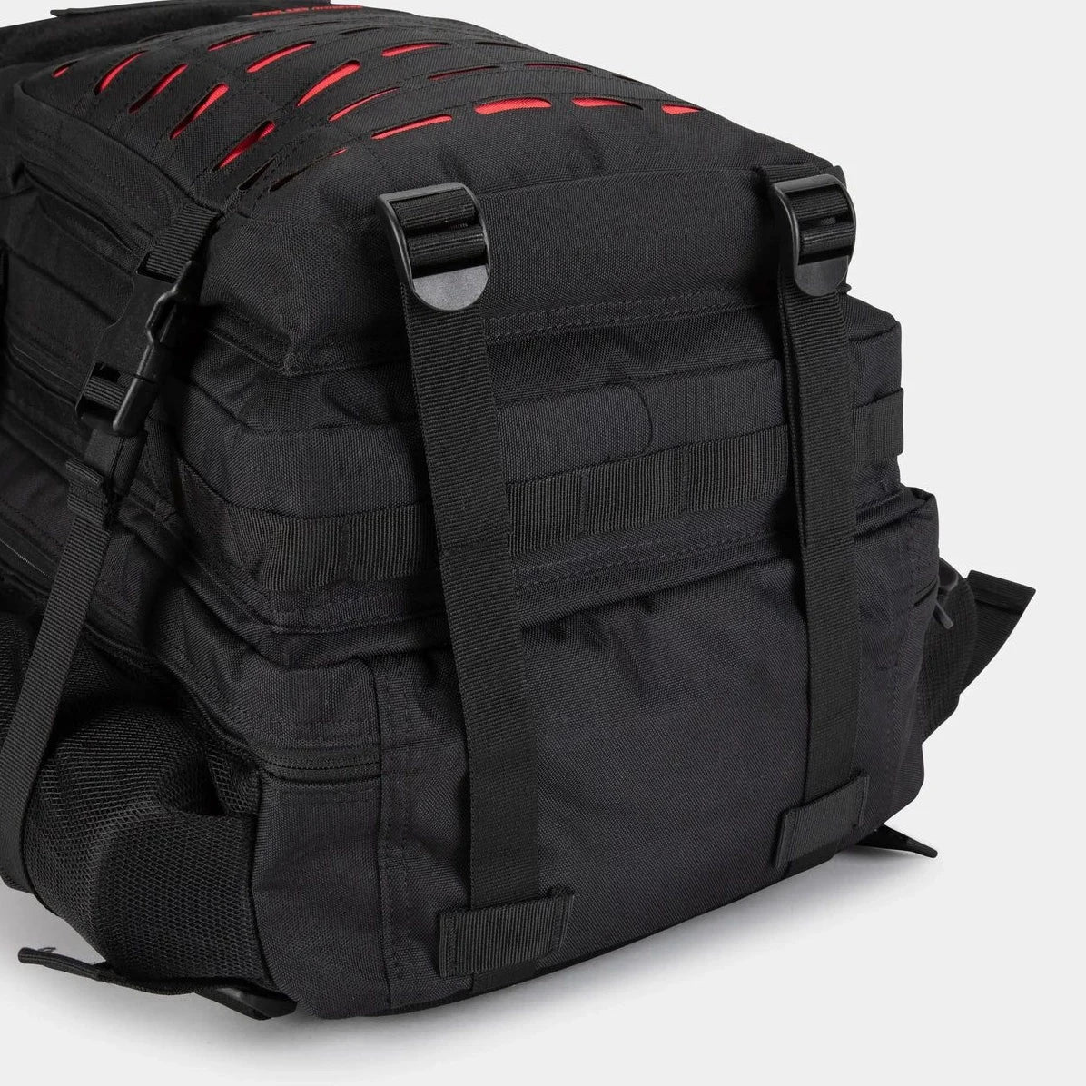 Gympack Pro 50L Preta e Vermelha